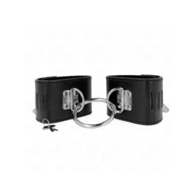 Kink Fixed Wrist Restraints With Ring And Padlock Closure Black Adjustable 16-23 Cm X 5.5 Cm