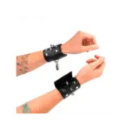 Kink Punk Wrist Restraints With Spikes 25 X 6 Cm