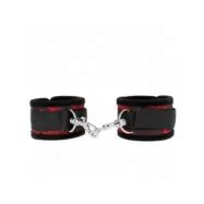 Kink Scandal Wrist Restraints Red-Black