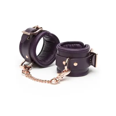 Fifty Shades Freed: Cherished Collection, Leather Wrist Cuffs