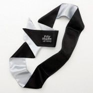 Fifty Shades Of Grey Deluxe Blackout Blindfold