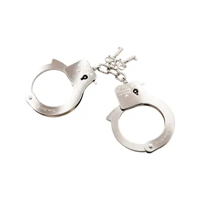Fifty Shades of Grey: You Are Mine, Metal Handcuffs