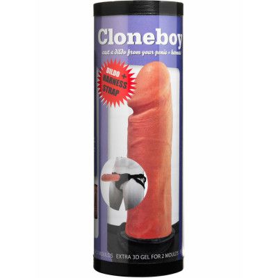 Cloneboy: Dildo + Harness Strap, Penisavgjutning