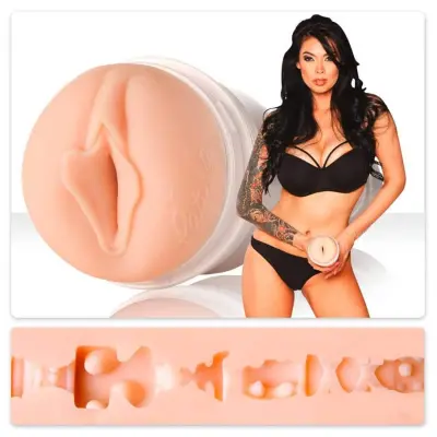 Fleshlight Tera Patrick - Tease
