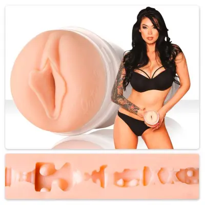 Fleshlight Tera Patrick - Tease