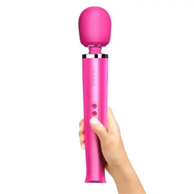 Le Wand Le Wand Rechargeable Massager Pink